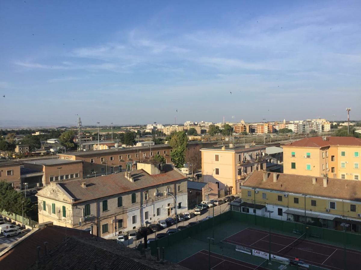 A 2 Passi Da Bed & Breakfast Foggia Exterior photo